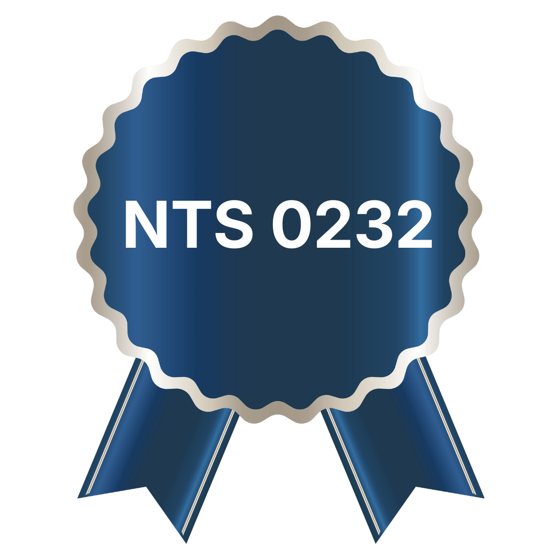 Selo de certificação azul com a inscrição NTS 0232. Indica que o produto atende à norma técnica da Sabesp para sistemas hidráulicos.